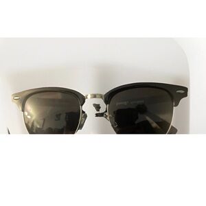 Stylish Black Sunglasses
